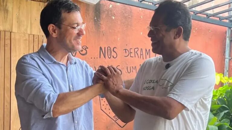 Inácio Moreira fica fora do anúncio da convenção da Frente Ampla